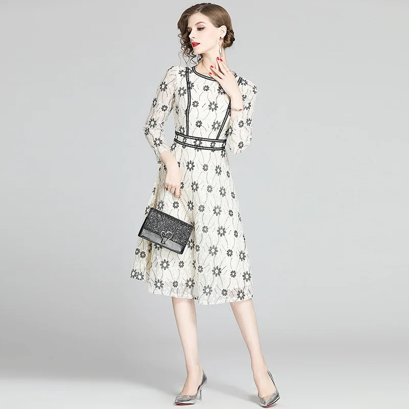 Europe And America 2020 Spring New Style Western Style Lace Waist Hugging Elegant Three-quarter-length Sleeve Crew Neck Slimming
Europe And America 2020 Spring New Style Western Style Lace Waist Hugging Elegant Three-quarter-length Sleeve Crew Neck Slimming