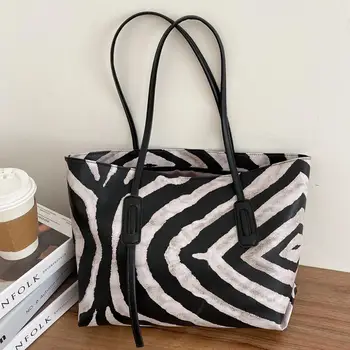 Fashion Leather Handbags for Women Retro Leopard Zebra Animal Print Handbags Lady Large Capacity Tote Shoulder Shopping Bags
Fashion Leather Handbags for Women Retro Leopard Zebra Animal Print Handbags Lady Large Capacity Tote Shoulder Shopping Bags