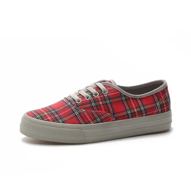 2020 spring and autumn new ladies canvas shoes light and comfortable retro plaid sneakers student lace low-top shoes
2020 spring and autumn new ladies canvas shoes light and comfortable retro plaid sneakers student lace low-top shoes
