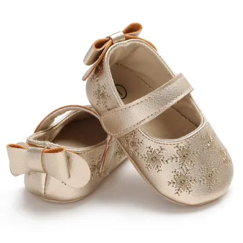 Fashion Newborn Infant Crib Shoes Baby Girl Princess Non-Slip Bow Baby Shoes Soft Sneaker Solid Bow First Walkers 
Fashion Newborn Infant Crib Shoes Baby Girl Princess Non-Slip Bow Baby Shoes Soft Sneaker Solid Bow First Walkers