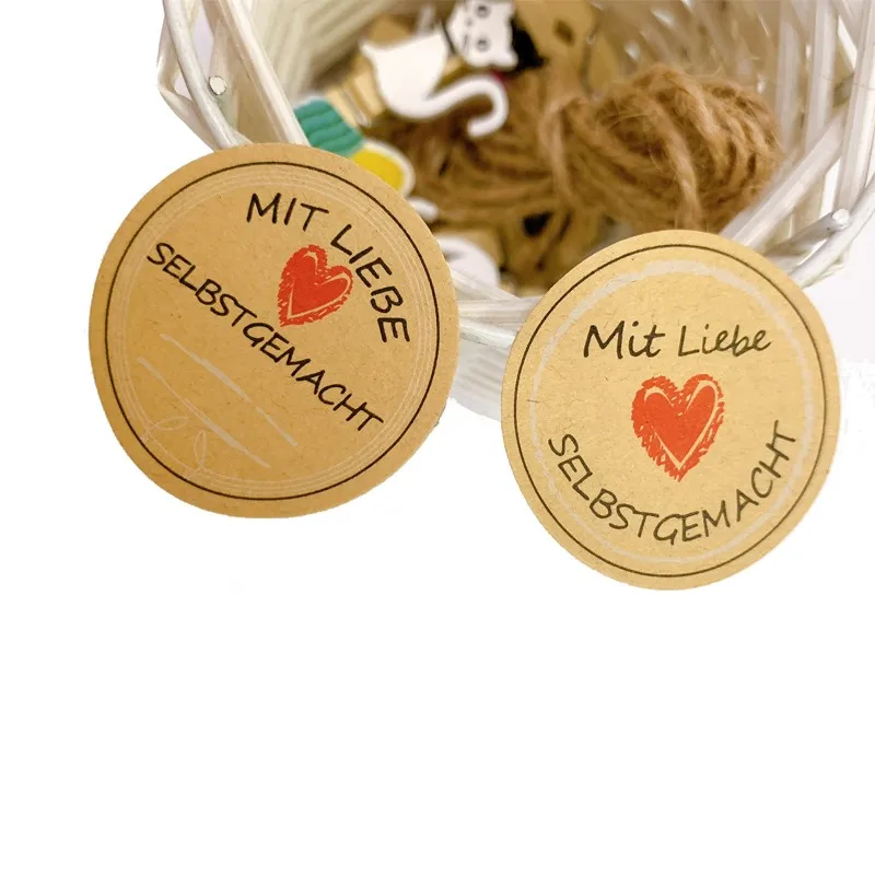 100pcs/pack Round Kraft Paper Sticker MIT LIEBE SELBSTGEMACHT Red Heart Sealing Sticker Package Decoration Sticker 2 selections
100pcs/pack Round Kraft Paper Sticker MIT LIEBE SELBSTGEMACHT Red Heart Sealing Sticker Package Decoration Sticker 2 selections