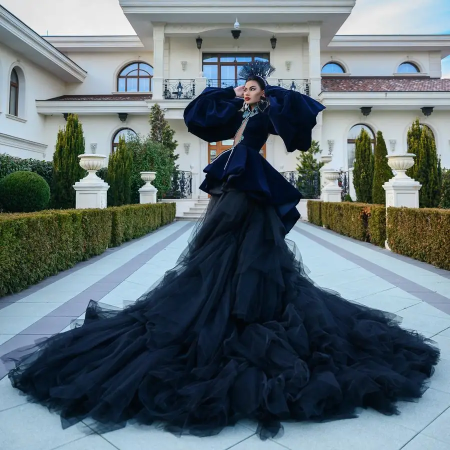 Black Gothic Bridal Dresses Sexy Split Long Women Formal Event Party Dresses Beaded Prom Gowns Full Lantern Sleeves
Black Gothic Bridal Dresses Sexy Split Long Women Formal Event Party Dresses Beaded Prom Gowns Full Lantern Sleeves
