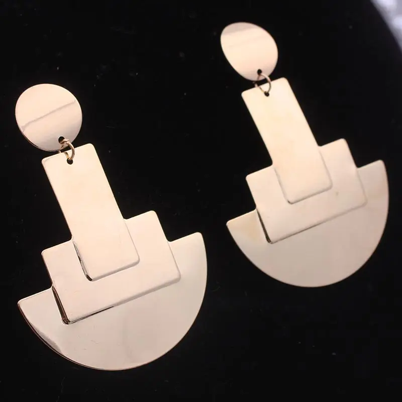 Big Drop Earrings for Women Fashion Statement Jewelry Gold Dangle Irregular Metal Geometric Earrings Korean Wedding Brincos 2019
Big Drop Earrings for Women Fashion Statement Jewelry Gold Dangle Irregular Metal Geometric Earrings Korean Wedding Brincos 2019