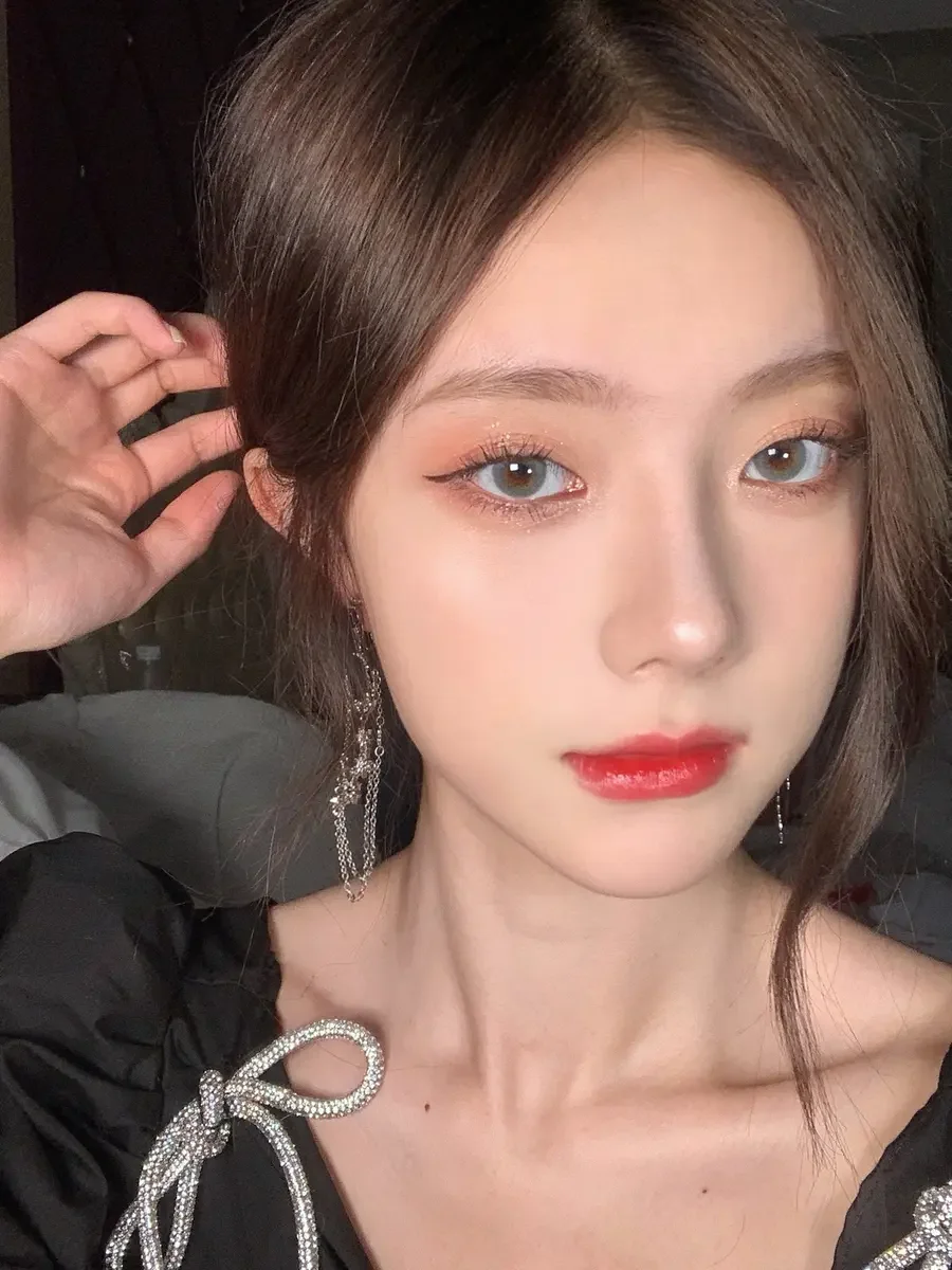 KSSEYE JEWEL Beautiful Violet Color Contact lenses Soft Contact lens Beautiful Pupil KSSEYE JEWEL Beautiful Violet Color Contact lenses Soft Contact lens Beautiful Pupil