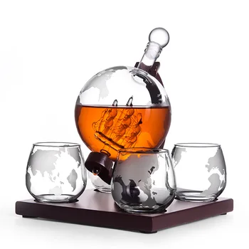 Hellodream creative home bar 5 Pcs map globe Whiskey Decanter Set with Wooden Bracket
Hellodream creative home bar 5 Pcs map globe Whiskey Decanter Set with Wooden Bracket