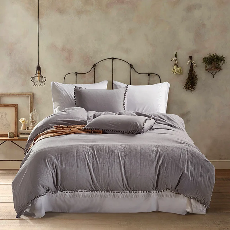 10 Color Bedding Set 2/3PCS Bedclothes Solid Coverings Luxury Wedding Bedding Sets Comforters for Queen Twin Queen King Size Bed
10 Color Bedding Set 2/3PCS Bedclothes Solid Coverings Luxury Wedding Bedding Sets Comforters for Queen Twin Queen King Size Bed