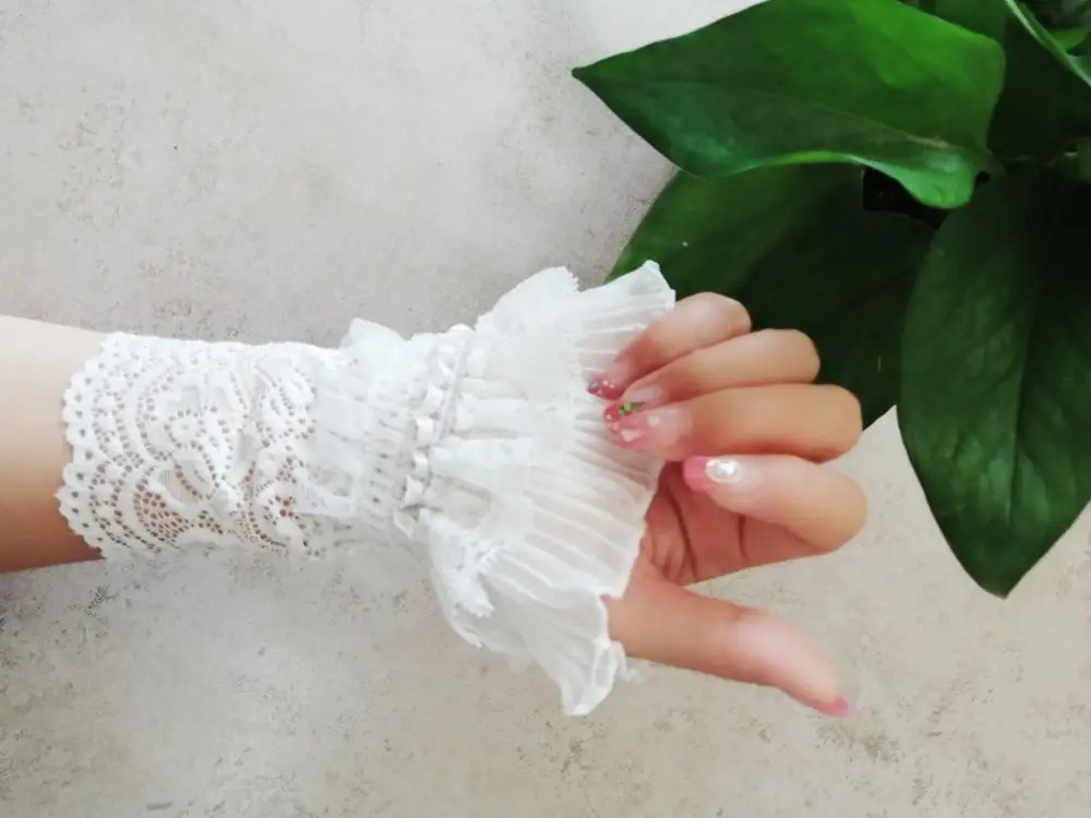 Off White Delicate Layered Lace Trim Gloves,Hot Elastic Fingerless Wrist Ladies' Gloves Prom Party Evening Accessories
Off White Delicate Layered Lace Trim Gloves,Hot Elastic Fingerless Wrist Ladies' Gloves Prom Party Evening Accessories