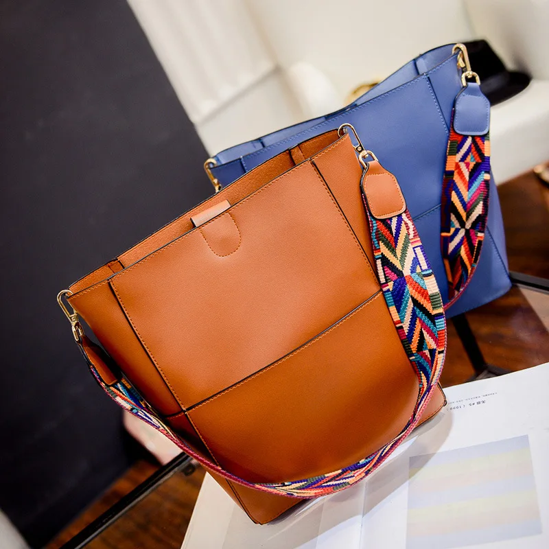 WOMEN'S Bag 2016 Autumn And Winter New Products Simple Fashion Large Bag Bucket Bag Hand Shoulder Ribbon Different Size Bags
WOMEN'S Bag 2016 Autumn And Winter New Products Simple Fashion Large Bag Bucket Bag Hand Shoulder Ribbon Different Size Bags