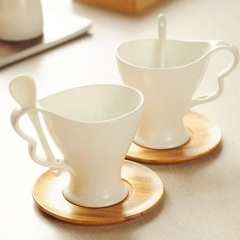 Nordic Ceramic Couple Pair Cup with Bamboo Wood Saucer Set Simple Home Solid Color Coffee Cup Two-piece Modern American Milk Mug
Nordic Ceramic Couple Pair Cup with Bamboo Wood Saucer Set Simple Home Solid Color Coffee Cup Two-piece Modern American Milk Mug