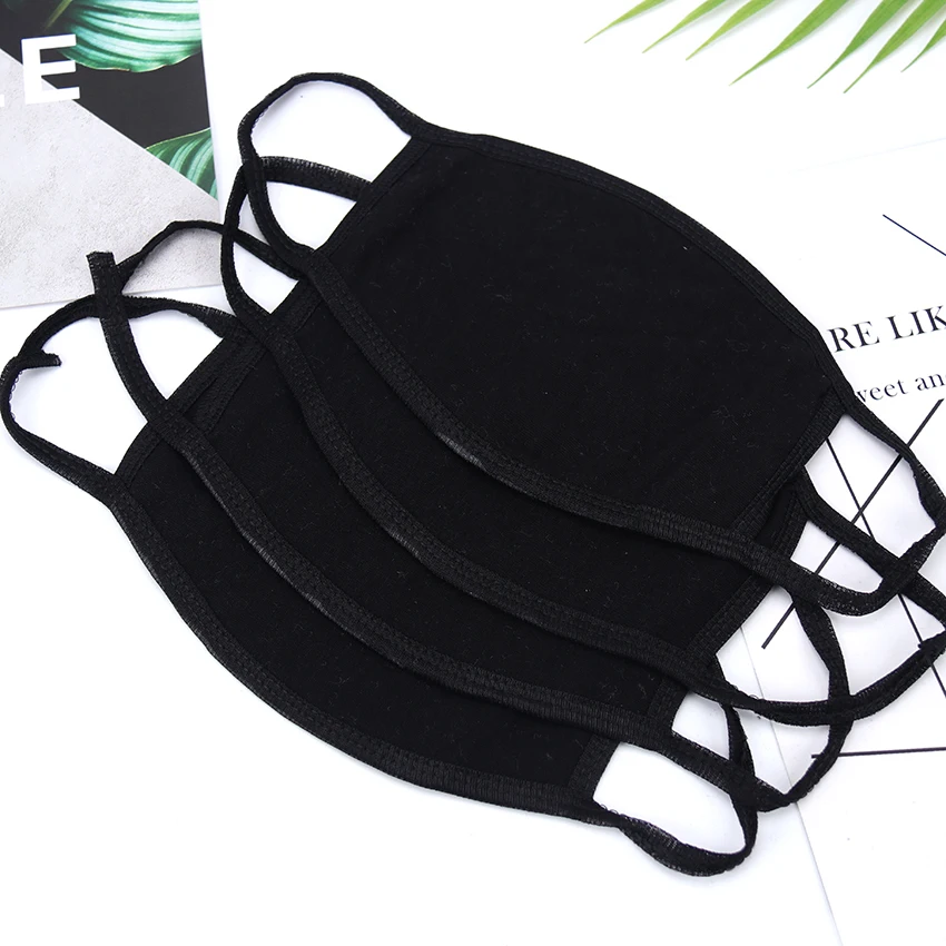 1PC Cotton Dustproof Mouth Face Mask Black Cycling Anti-Dust Breathable Earloop Mouth Face Mask Winter Warm Masks 
1PC Cotton Dustproof Mouth Face Mask Black Cycling Anti-Dust Breathable Earloop Mouth Face Mask Winter Warm Masks