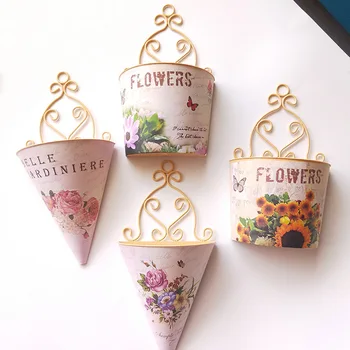Plastic Vases Wall Hanging Basket Living Room Decoration Garden Plant Pots Imitation Metal Flower Basket Floral JS23
Plastic Vases Wall Hanging Basket Living Room Decoration Garden Plant Pots Imitation Metal Flower Basket Floral JS23