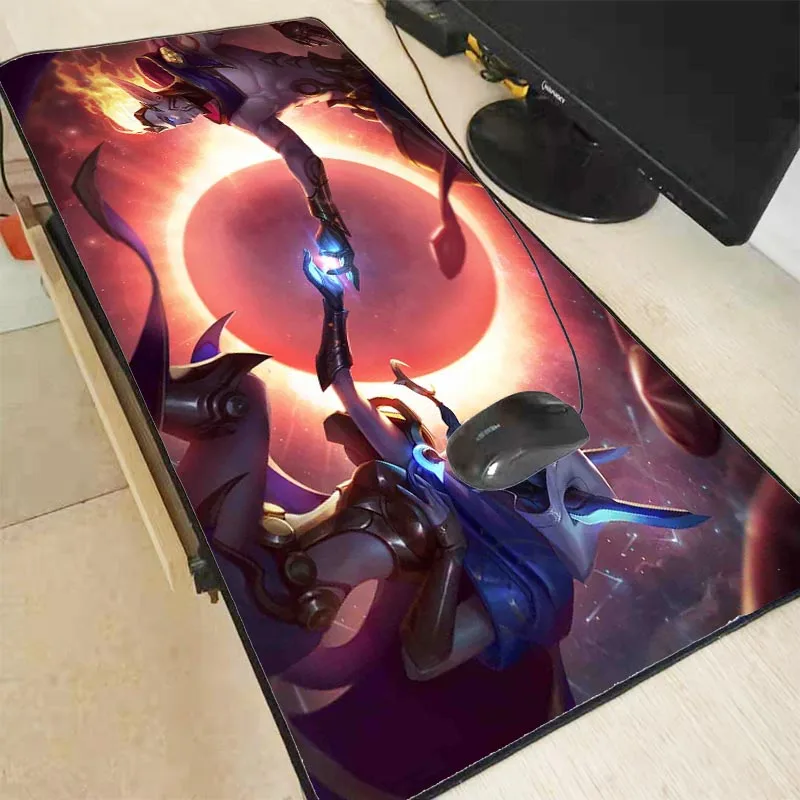 XGZ League of Legends Large Locking Edge Mouse Mat Gaming Mouse Pad Computer Mousepad Rubber Keyboard Desk Mat for LOL CSGO
XGZ League of Legends Large Locking Edge Mouse Mat Gaming Mouse Pad Computer Mousepad Rubber Keyboard Desk Mat for LOL CSGO