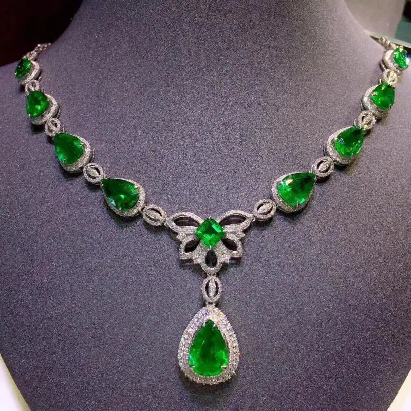 DIWENFU Real S925 Sterling Silver Emerald Pendant Luxury Jewelry Designers Water Drop Bohemia Emerald Jewelry Pendants Women
DIWENFU Real S925 Sterling Silver Emerald Pendant Luxury Jewelry Designers Water Drop Bohemia Emerald Jewelry Pendants Women