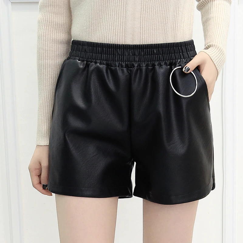 Aurkrrvn Black Leather Shorts Woman Elastic Waist Punk Loose Plus Size PU Shorts Female Hoop Summer Lady Shorts Club Streetwear
Aurkrrvn Black Leather Shorts Woman Elastic Waist Punk Loose Plus Size PU Shorts Female Hoop Summer Lady Shorts Club Streetwear
