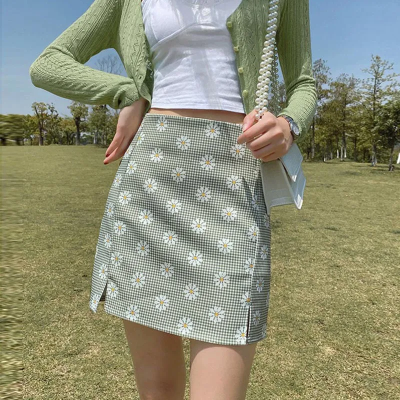 Summer Women High Waist Plaid Floral Print Bag Hip Skirt Female Small Daisy Printing Short Skirt Fashion Clothes Hot Sale HOT
Summer Women High Waist Plaid Floral Print Bag Hip Skirt Female Small Daisy Printing Short Skirt Fashion Clothes Hot Sale HOT