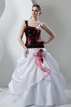 altar matrimonio new design hot sale custom handmade flower taffeta embroidery bridal gown one shoulder Bespoke Wedding Dresses
altar matrimonio new design hot sale custom handmade flower taffeta embroidery bridal gown one shoulder Bespoke Wedding Dresses