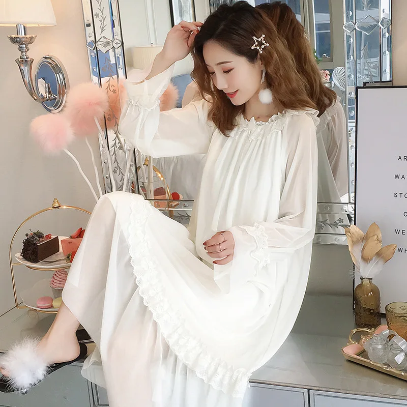 Fairy Palace Nightdress Spring Autumn Long Dress Retro Princess Style Cotton Long Sleeve Lace Nightgown Sexy Sleepwear Nightwear
Fairy Palace Nightdress Spring Autumn Long Dress Retro Princess Style Cotton Long Sleeve Lace Nightgown Sexy Sleepwear Nightwear