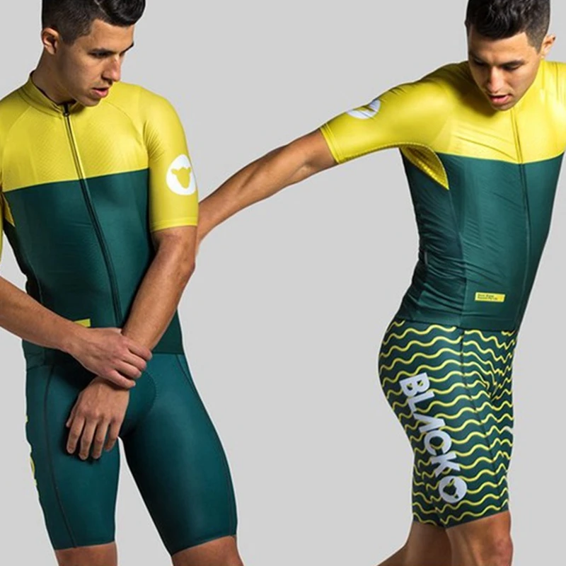 2019 pro team cycling set cycling set cycling jersey short sleeve and bib short bicycle clothing summer cycling kit men 4D gel
2019 pro team cycling set cycling set cycling jersey short sleeve and bib short bicycle clothing summer cycling kit men 4D gel