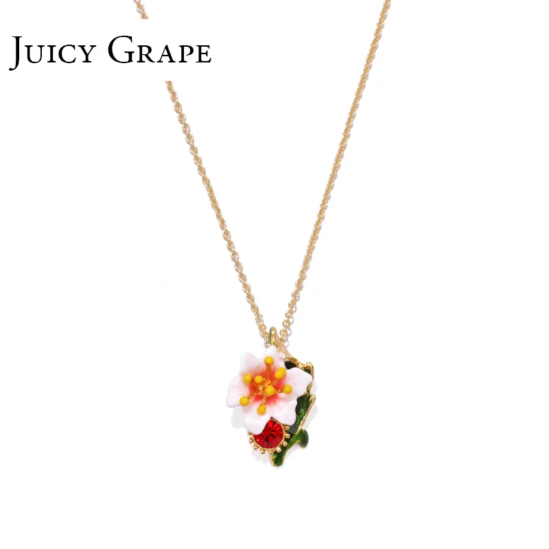 Juicy Grape Neck Chain Girl Short Collar chain Flower Sido Small Fresh Decorative Necklace Sweater Chain
Juicy Grape Neck Chain Girl Short Collar chain Flower Sido Small Fresh Decorative Necklace Sweater Chain