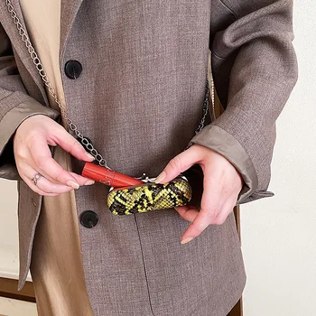 Brand Ladies Snake Pattern Shoulder Crossbody Bags Fashion Girl's Mini Chain Messenger Bags High-quality Small Purse 
Brand Ladies Snake Pattern Shoulder Crossbody Bags Fashion Girl's Mini Chain Messenger Bags High-quality Small Purse