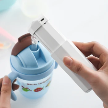 Handheld Portable UV Germicidal Light USB Rechargeable Folding UVC Disinfection Sterilizer Lamp for Phone Keyboard Cleaner Wand
Handheld Portable UV Germicidal Light USB Rechargeable Folding UVC Disinfection Sterilizer Lamp for Phone Keyboard Cleaner Wand