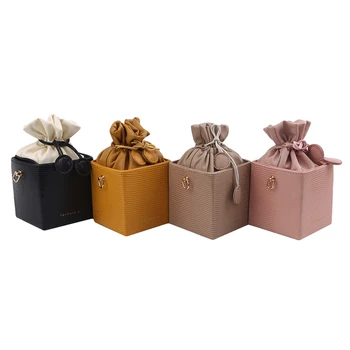 Fashion Personality Gift Box Drawstring Bucket Women Purses Bags Small Flap Ladies Handbags Box Shape Crossbody Bags For Women
Fashion Personality Gift Box Drawstring Bucket Women Purses Bags Small Flap Ladies Handbags Box Shape Crossbody Bags For Women