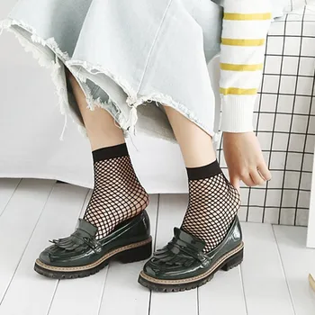 Women Fashion Sexy Socks Personality Breathable Hollow Out Fishing Net Socks Streetwear Mesh Socks
Women Fashion Sexy Socks Personality Breathable Hollow Out Fishing Net Socks Streetwear Mesh Socks
