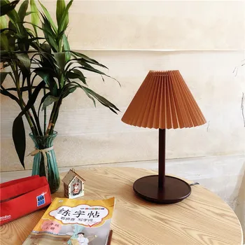 Vintage coffee solid wood desk lamp ins style Nordic Korean modern simple creative bedroom bedside lamp
Vintage coffee solid wood desk lamp ins style Nordic Korean modern simple creative bedroom bedside lamp