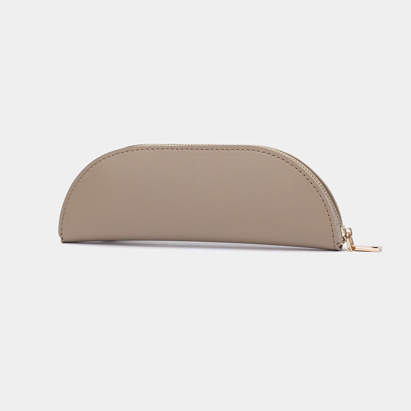 Simple temperament semicircular pencil case solid color leather pencil case creative student stationery storage bag
Simple temperament semicircular pencil case solid color leather pencil case creative student stationery storage bag