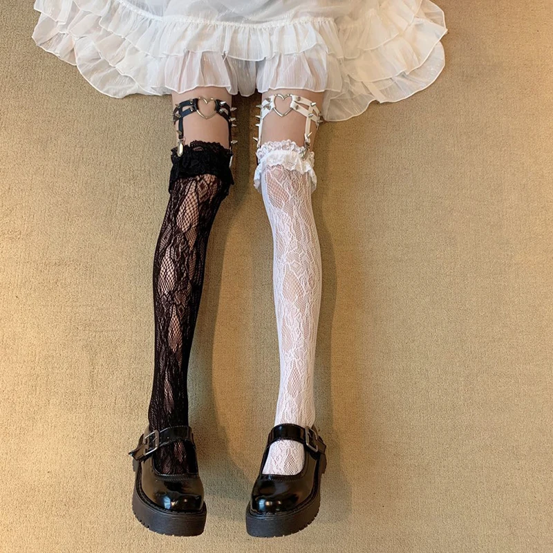 Носки женские кружевные черные белые с заклепками в японском стиле Лолита милым