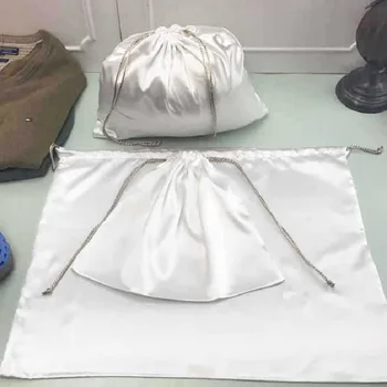 Silk Satin Drawstring Hair Bag Custom Logo Drawstring Bags Extension Makeup Jewelry Favors Packaging Bags string travel Bags
Silk Satin Drawstring Hair Bag Custom Logo Drawstring Bags Extension Makeup Jewelry Favors Packaging Bags string travel Bags