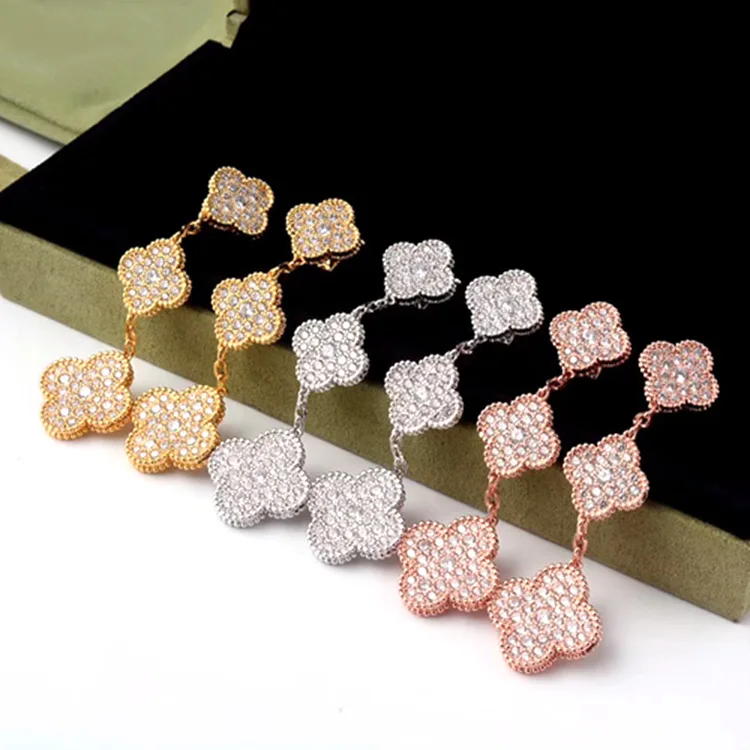 Four-leaf flower earrings fashion popular alloy shell earrings black and white red green flowers four-leaf clover jewelry 2019
Four-leaf flower earrings fashion popular alloy shell earrings black and white red green flowers four-leaf clover jewelry 2019
