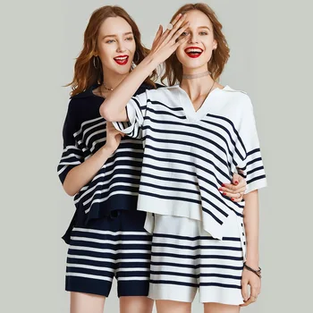 HAVVA 2020 Summer New Stripes Cool Knit Lapel T-shirt Wide-leg Shorts Casual Set of 2 Pieces Z5875
HAVVA 2020 Summer New Stripes Cool Knit Lapel T-shirt Wide-leg Shorts Casual Set of 2 Pieces Z5875