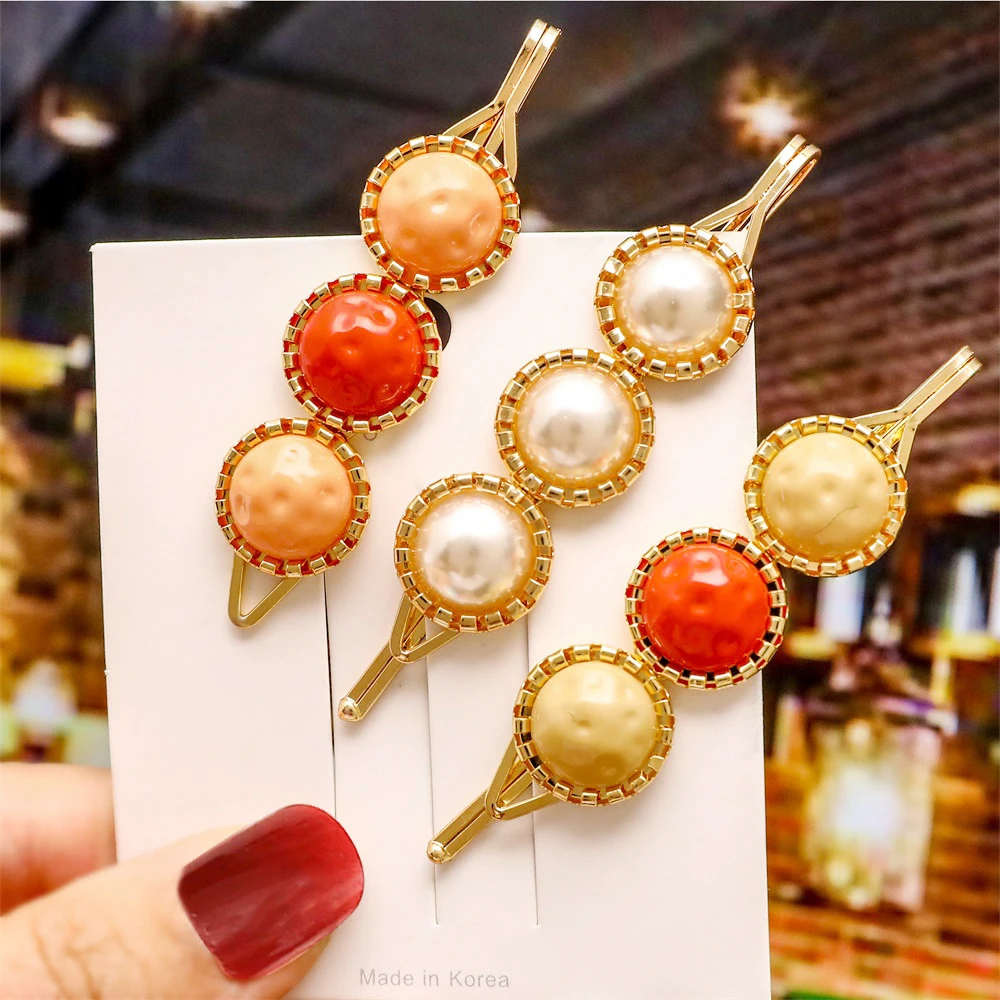 Korean Acrylic Hairpin Pearl Side Clip Simple Girl Ins Net Red Fashion Wild Word Clip For Women Headwear Hair Accessories
Korean Acrylic Hairpin Pearl Side Clip Simple Girl Ins Net Red Fashion Wild Word Clip For Women Headwear Hair Accessories