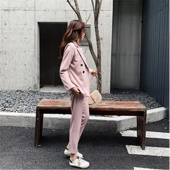 HziriP Pink Striped Elegant Slim Gentle Slender All Match OL Blazer +Straight Loose Trouser Office Lady Women Suits 2 Piece Set
HziriP Pink Striped Elegant Slim Gentle Slender All Match OL Blazer +Straight Loose Trouser Office Lady Women Suits 2 Piece Set