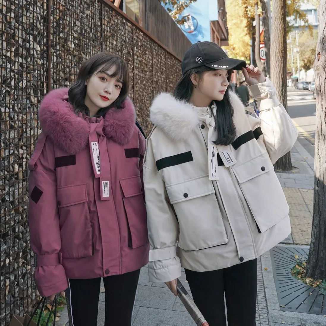 Photo Shoot Main Push 2019 Winter Workwear Plum Contrast Color Hooded Large Fur Collar Velcro Short-height Cotton Coat Short Jac
Photo Shoot Main Push 2019 Winter Workwear Plum Contrast Color Hooded Large Fur Collar Velcro Short-height Cotton Coat Short Jac