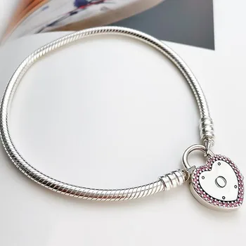100% 925 Sterling Silver Pan Bracelet Shiny Heart-shaped Chain Pan Bracelet Fit European Charm Bracelets Women Jewelry 
100% 925 Sterling Silver Pan Bracelet Shiny Heart-shaped Chain Pan Bracelet Fit European Charm Bracelets Women Jewelry
