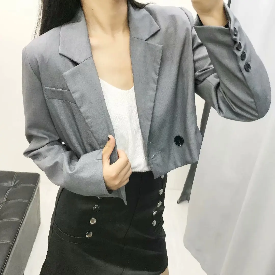 Small Suit Women's 2019 Autumn New Style Western Style Solid Color Short Fold-down Collar Long Sleeve Slimming Suit Coat 017112
Small Suit Women's 2019 Autumn New Style Western Style Solid Color Short Fold-down Collar Long Sleeve Slimming Suit Coat 017112