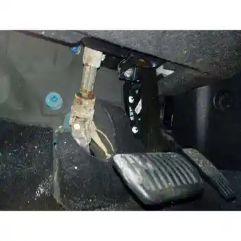 BRAKE PEDAL LAND ROVER EVOQUE 
BRAKE PEDAL LAND ROVER EVOQUE