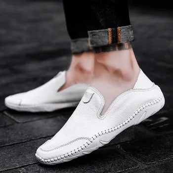 Large Size 38-47 Men's British Pedal Lazy Shoes Genuine Leather Men Casual Shoes Mens Loafers Breathable Slip on Driving Shoes
Large Size 38-47 Men's British Pedal Lazy Shoes Genuine Leather Men Casual Shoes Mens Loafers Breathable Slip on Driving Shoes