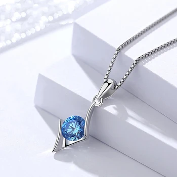 Genuine S925 sterling silver Temperament prism pendant Korean personality zircon ladies gift fashion Exquisite pendant jewelry 
Genuine S925 sterling silver Temperament prism pendant Korean personality zircon ladies gift fashion Exquisite pendant jewelry