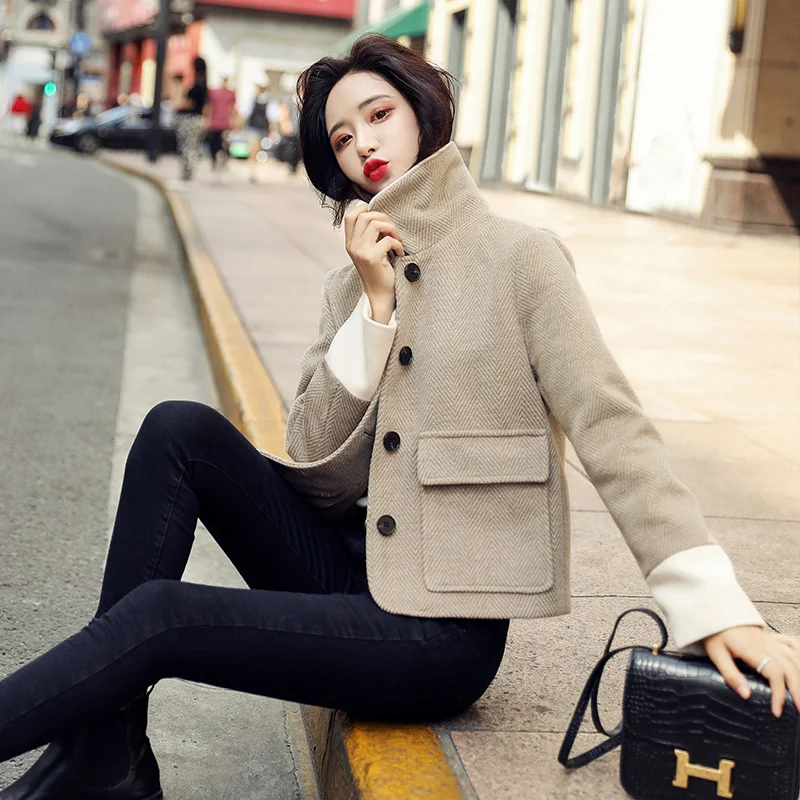 Aelegantmis Spring Autumn Short Faux Soft Jacket Women Fashion Single Breasted Jacket Ladies Wide-waisted Basic Street Coat
Aelegantmis Spring Autumn Short Faux Soft Jacket Women Fashion Single Breasted Jacket Ladies Wide-waisted Basic Street Coat