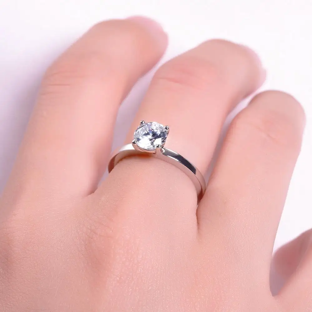 GEM'S BALLET 925 Sterling Silver Moissanite Solitaire Engagement Rings For Women Wedding Fine Jewelry(0.5Ct 5mm EF Color)
GEM'S BALLET 925 Sterling Silver Moissanite Solitaire Engagement Rings For Women Wedding Fine Jewelry(0.5Ct 5mm EF Color)