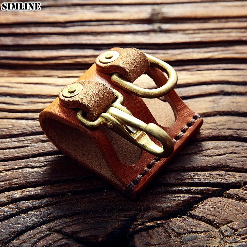 100% Genuine Leather Key Holder For Men Male Cowhide Vintage Handmade Brass Key Ring Waist Belt Hang Buckle Car Keys Organizer
100% Genuine Leather Key Holder For Men Male Cowhide Vintage Handmade Brass Key Ring Waist Belt Hang Buckle Car Keys Organizer
