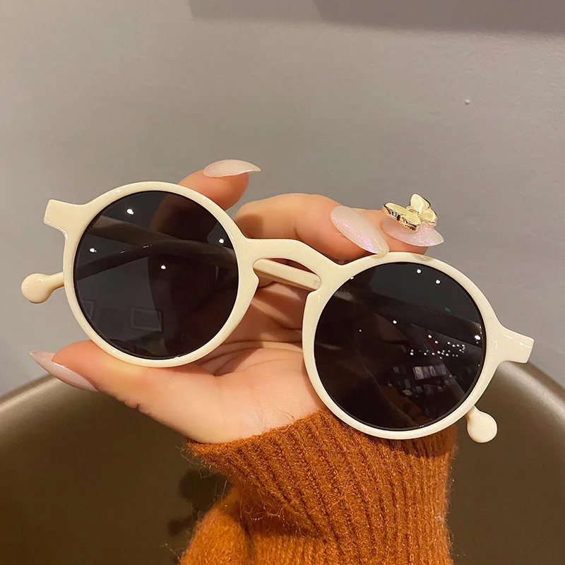 Retro Round Sunglasses Women Luxury Designer Steampunk Vintage Small Glasses Frame Female Eyewear Gafas De Sol Mujer Hombre
Retro Round Sunglasses Women Luxury Designer Steampunk Vintage Small Glasses Frame Female Eyewear Gafas De Sol Mujer Hombre