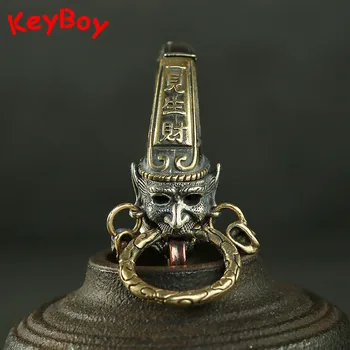 Vintage Copper Luxury Chinese God of Ghost Lucky Car Keychains White Brass Feng Shui Key Chain Pendants Trinkets Men Key Holder
Vintage Copper Luxury Chinese God of Ghost Lucky Car Keychains White Brass Feng Shui Key Chain Pendants Trinkets Men Key Holder