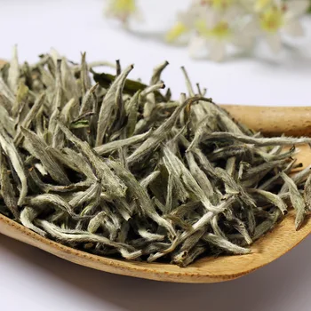 Baihao Yingzhen White Tea Grade Baihaoyinzhen Silver Needle Tea For Weight Loose Chinese Natural Organic food
Baihao Yingzhen White Tea Grade Baihaoyinzhen Silver Needle Tea For Weight Loose Chinese Natural Organic food