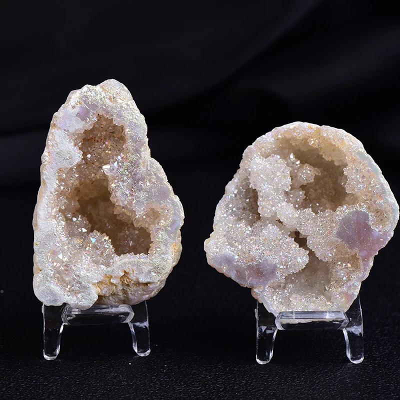 1PC Natural Agate Electroplated Cornucopia Crystal Cave Raw Stone Bare Stone Display A Mineral Specimen Home Decoration Fortune
1PC Natural Agate Electroplated Cornucopia Crystal Cave Raw Stone Bare Stone Display A Mineral Specimen Home Decoration Fortune