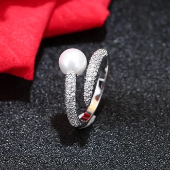925 Sterling Silver Fashion Temperament Imitation Pearl Micro Inlaid Diamond Opening Adjustable Size Ring Holiday Gift for Girls
925 Sterling Silver Fashion Temperament Imitation Pearl Micro Inlaid Diamond Opening Adjustable Size Ring Holiday Gift for Girls