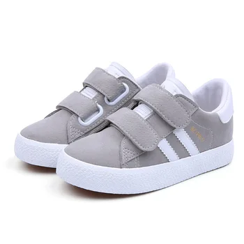 Velcro Boy's and Girl's Simple Board Shoes 2020 Spring New Unisex Solid Children's Fashion Anti-Slippery Student Casual Shoes
Velcro Boy's and Girl's Simple Board Shoes 2020 Spring New Unisex Solid Children's Fashion Anti-Slippery Student Casual Shoes